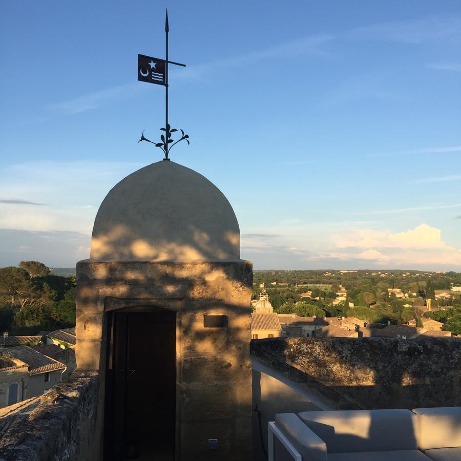 Tour Sarrazine De Montaren Bed and Breakfast Εξωτερικό φωτογραφία
