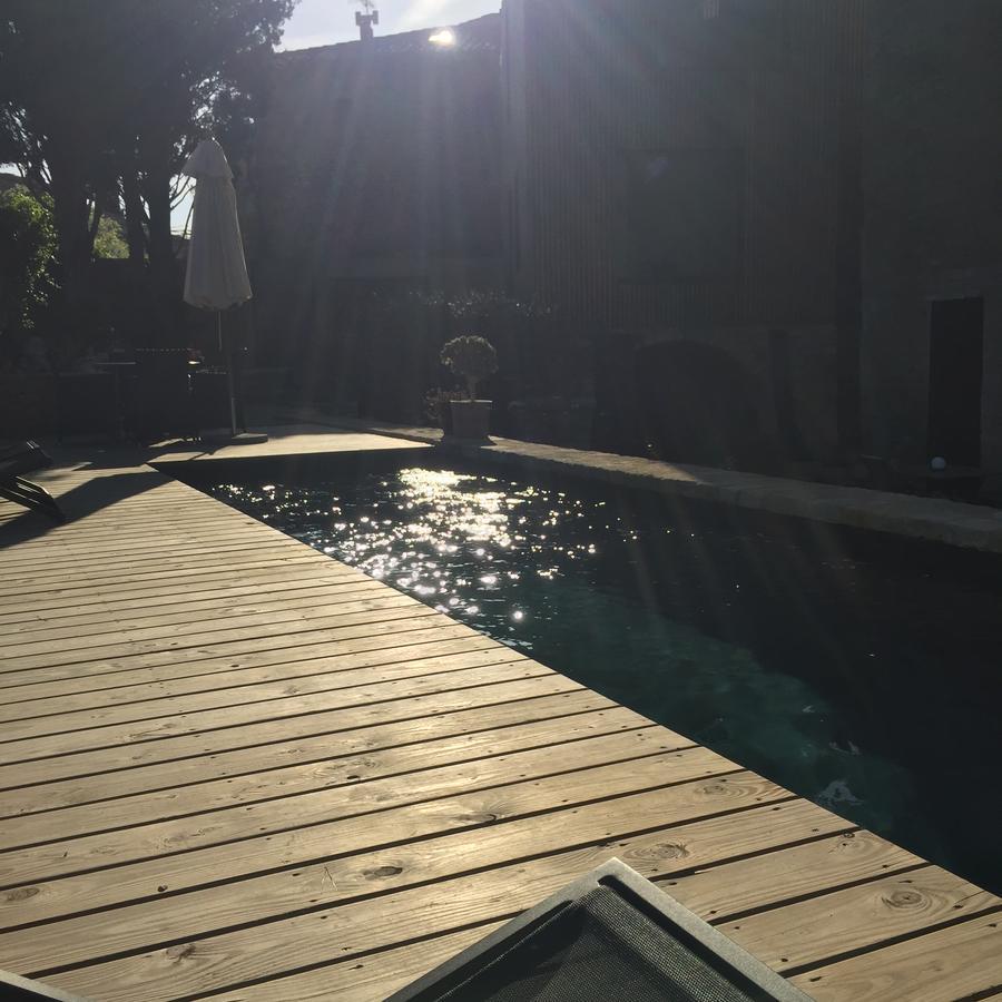 Tour Sarrazine De Montaren Bed and Breakfast Εξωτερικό φωτογραφία